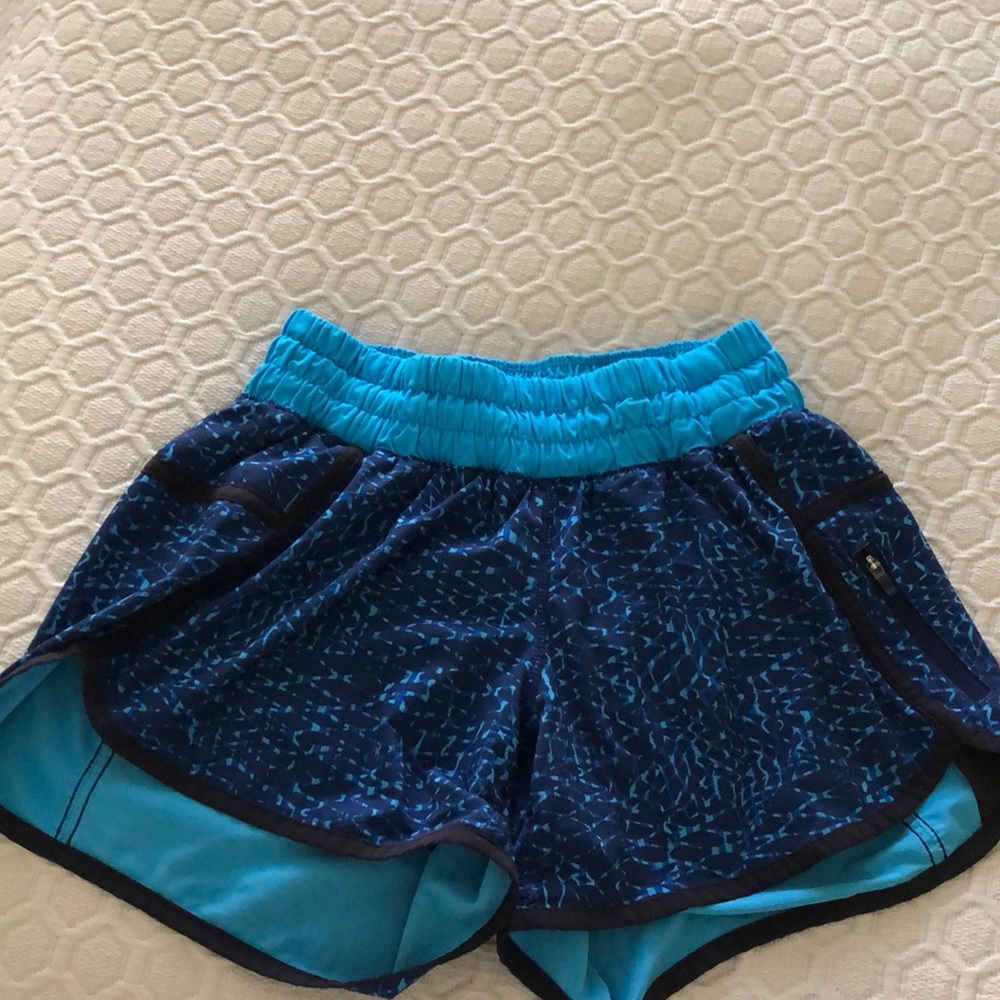 LuLu lemon 4 way stretch shorts